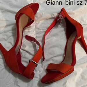 Gianni Bini ankle Heels
